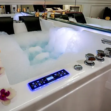 Magical Jacuzzi Apartmán Krakov
